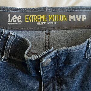 Lee Performance Series, Athletic Fit, Tapered Leg, Jeans 40 x 30